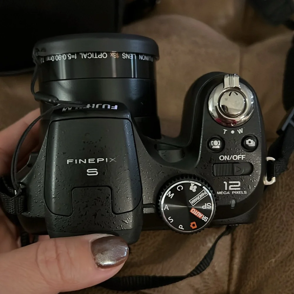 Fujifilm Finepix S digital camera